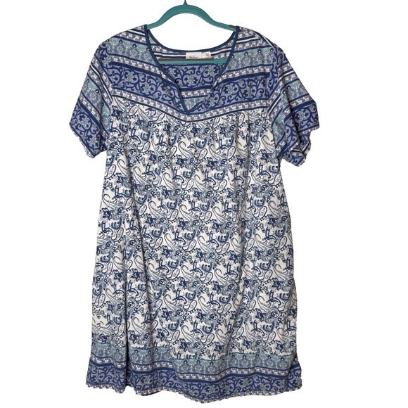 The vermont country store Other - Vermont Country Store Blue Floral 100% Cotton Nightgown 2XL 2X Boho Cottage